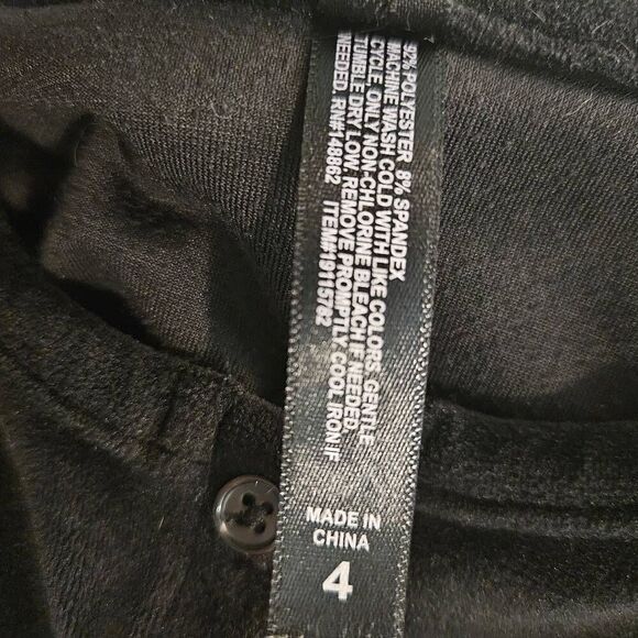 Torrid Sleep black velour lounge jumpsuit. Size 4X - Picture 5 of 5